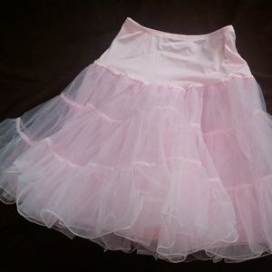 New Women's Petticoat